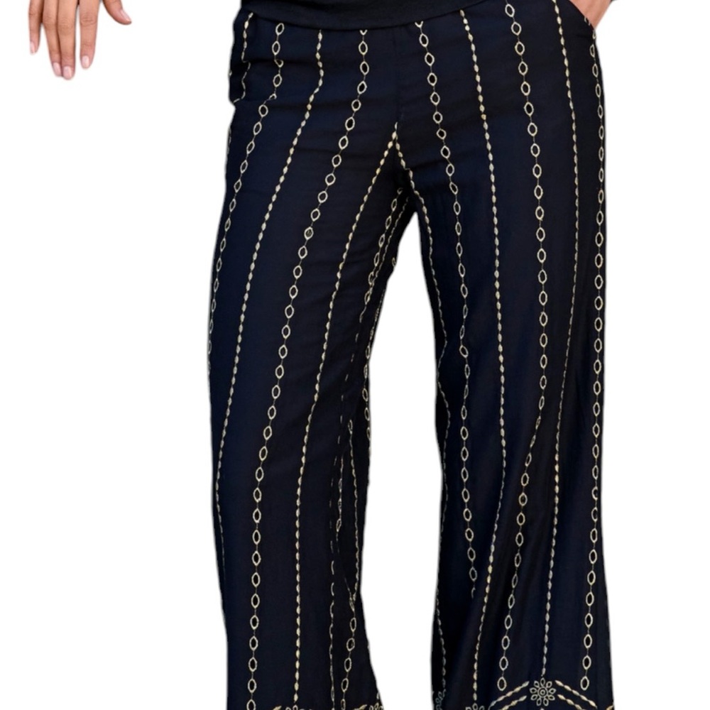 Boston Proper black flows pants with gold detailing must see fabulous size M
